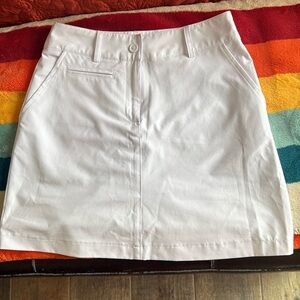 Jones & Company women’s Skort